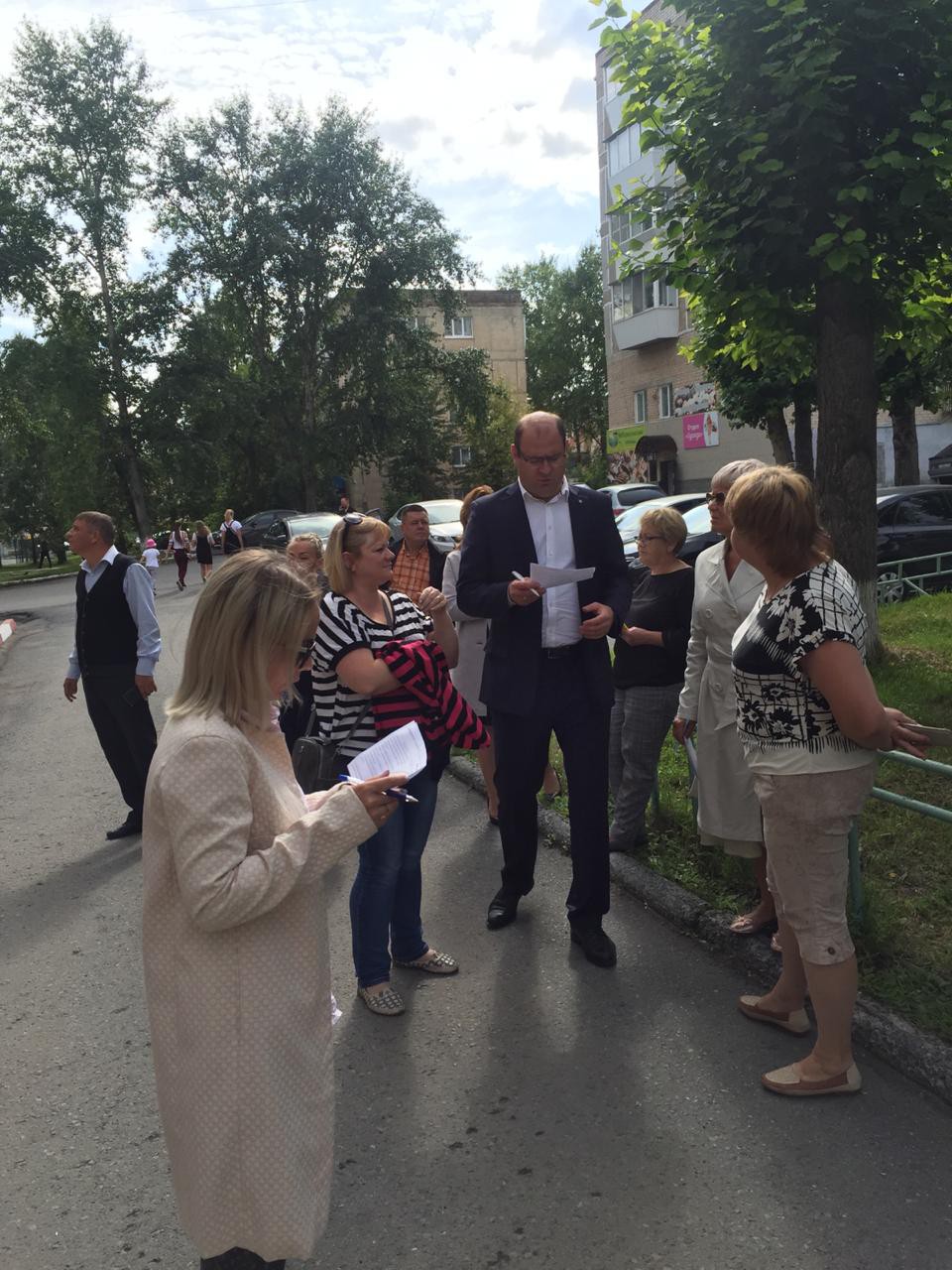 В Сатке выбрали лучший дом и лучший двор | 07.08.2019 | Сатка - БезФормата